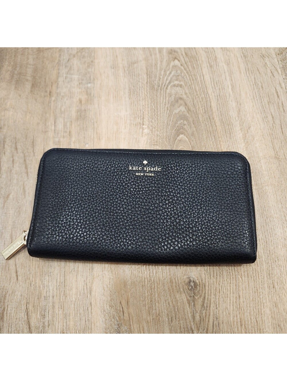Kate Spade New York Continental Wallet Black Pebbled Leather Zip Around NWOT